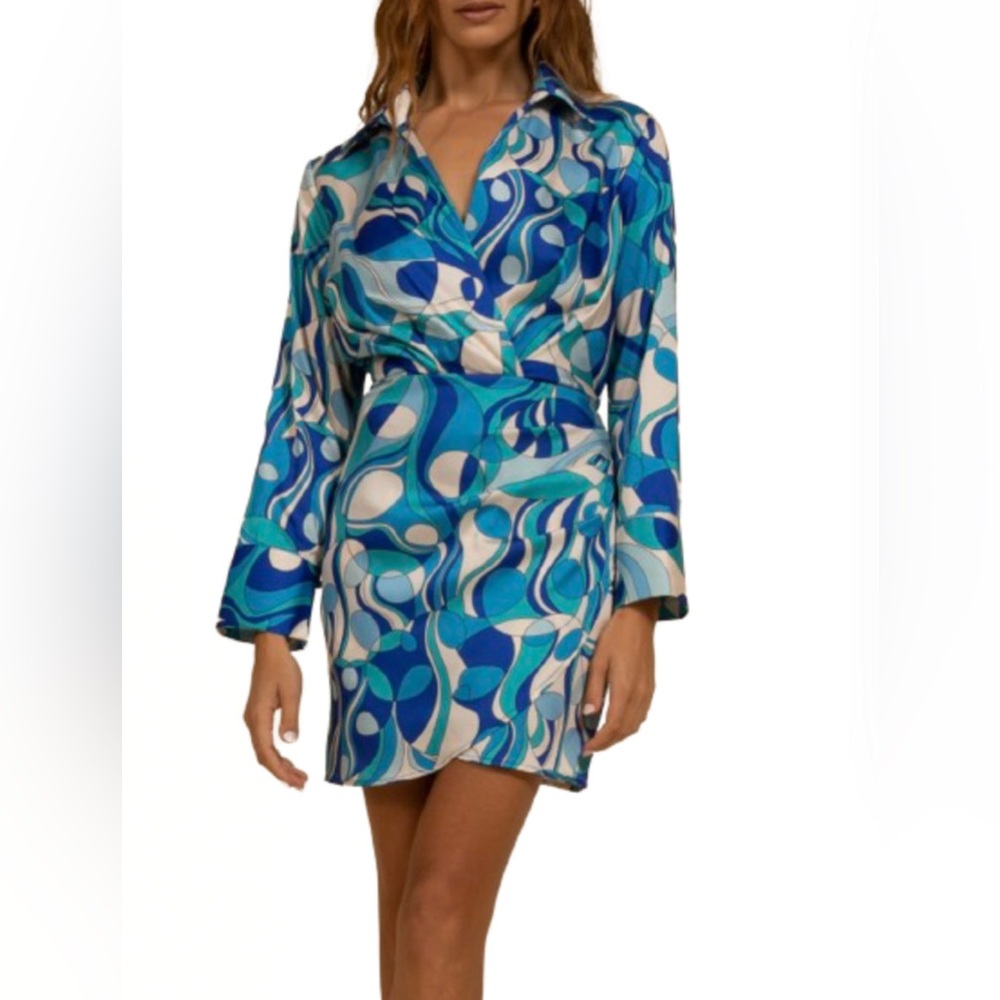 **SUMMER CLEARANCE** Kasia Alya Blue Multicolor Wrap Dress Size Small NWT